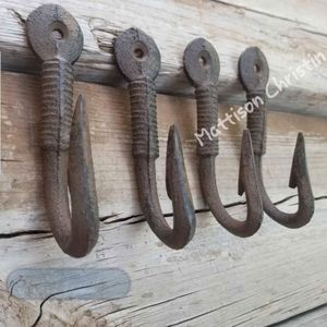 Set of 4 Cast Iron Fishing Hook Wall Decor Coat Towel Hat Key Rack